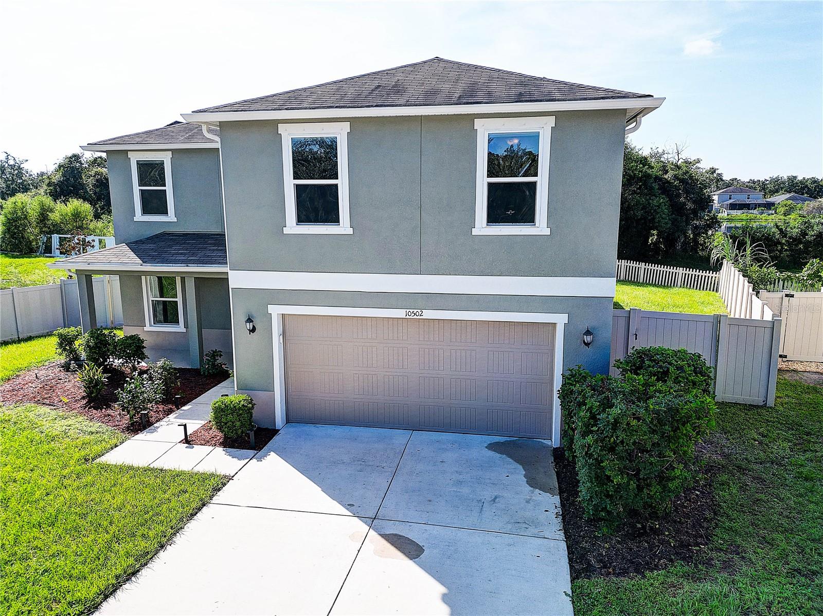 10502 MEDFORD LAKE DRIVE