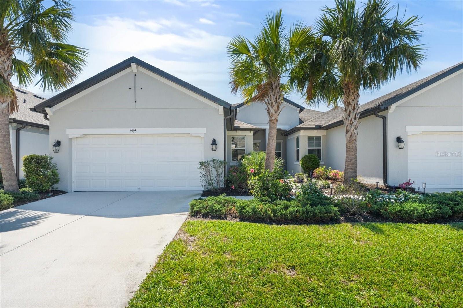5998 AMBERLY DRIVE
