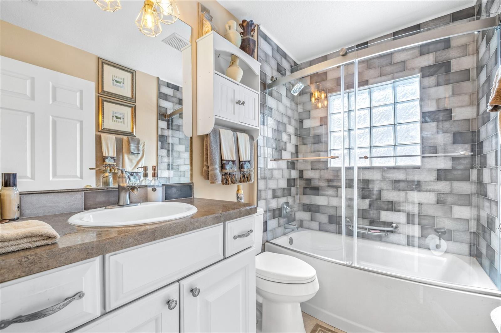 OSPREY POINTE - Residential