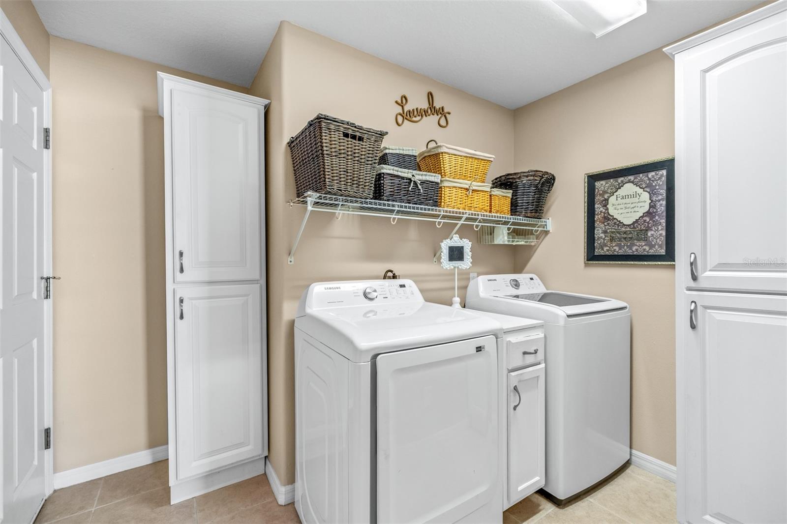 OSPREY POINTE - Residential