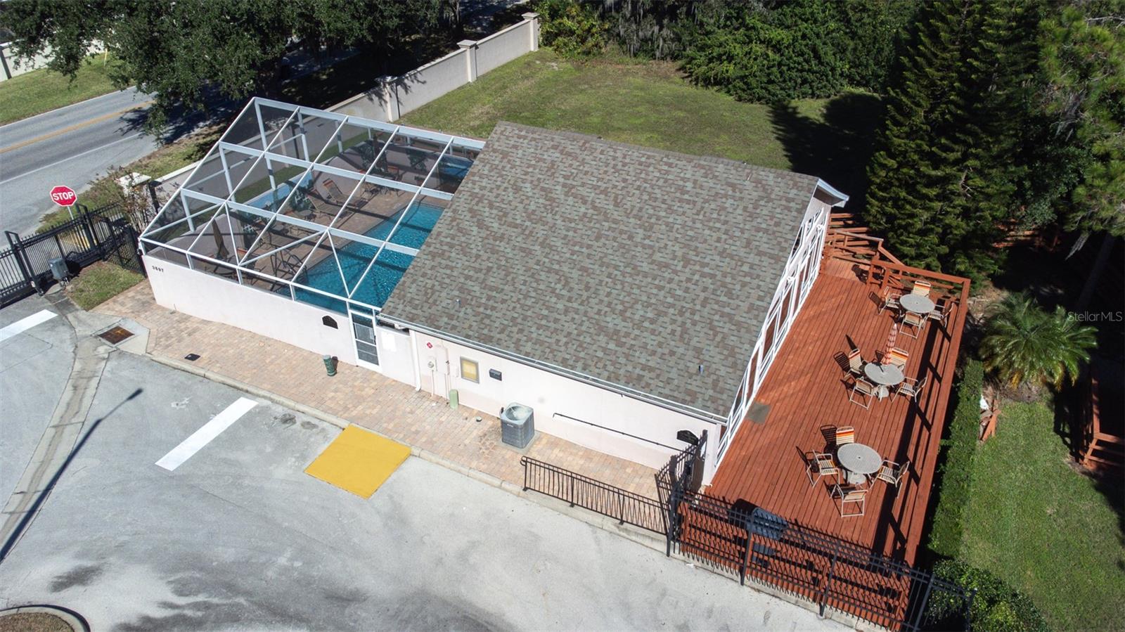 OSPREY POINTE - Residential