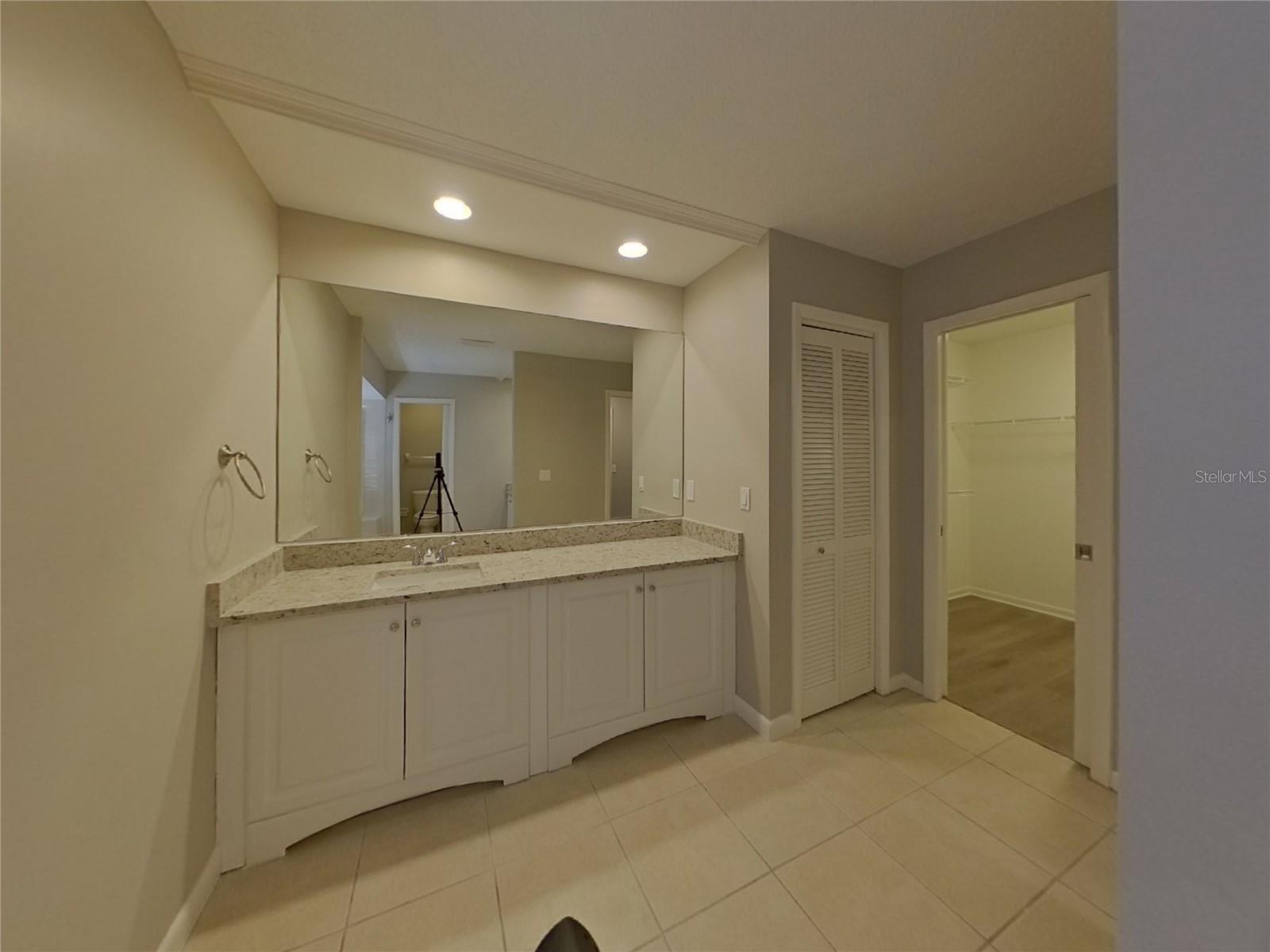 HAMPTON LAKES PH I - Residential Lease