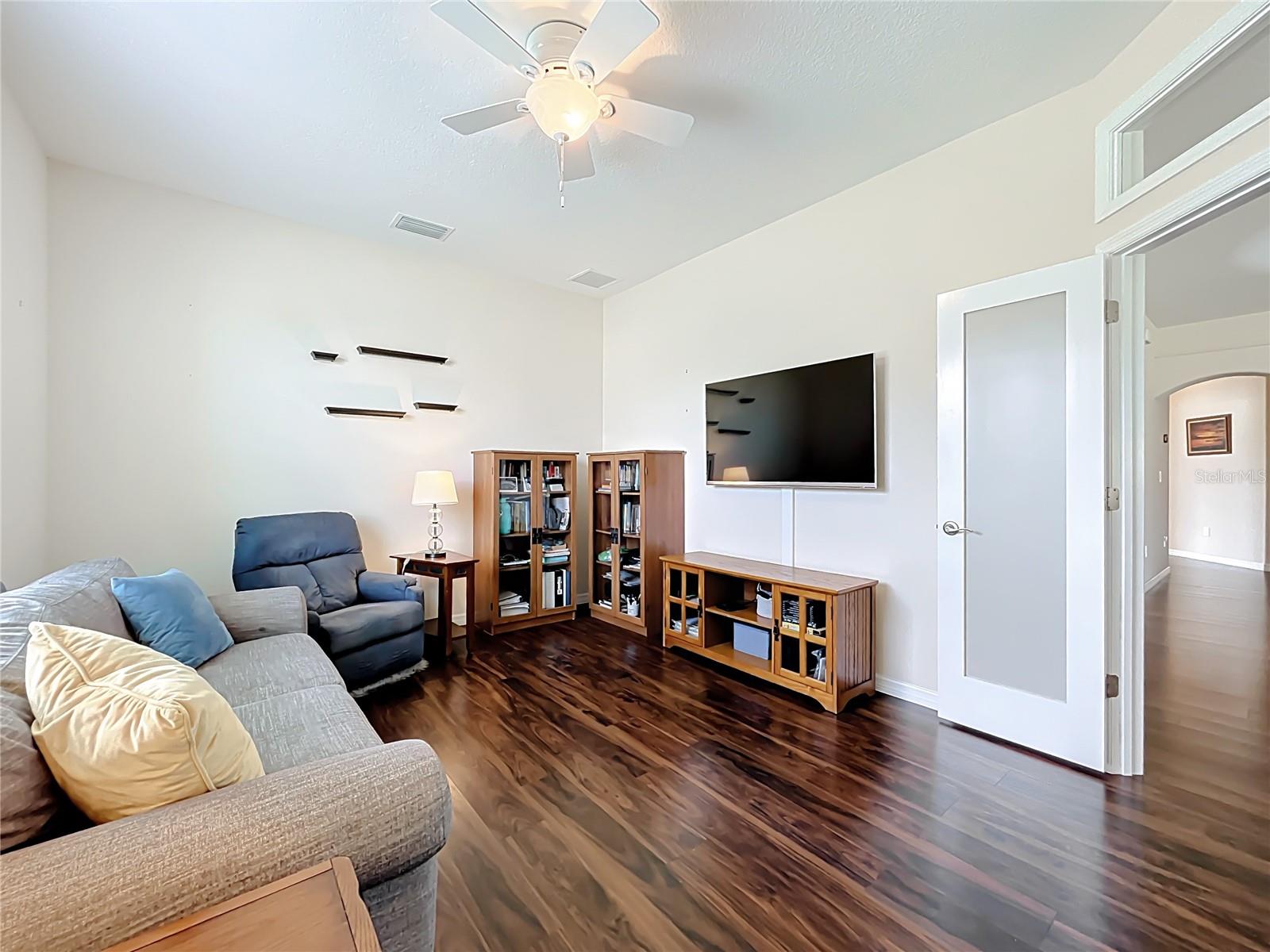 LEESBURG ARLINGTON RIDGE PH 1-B - Residential