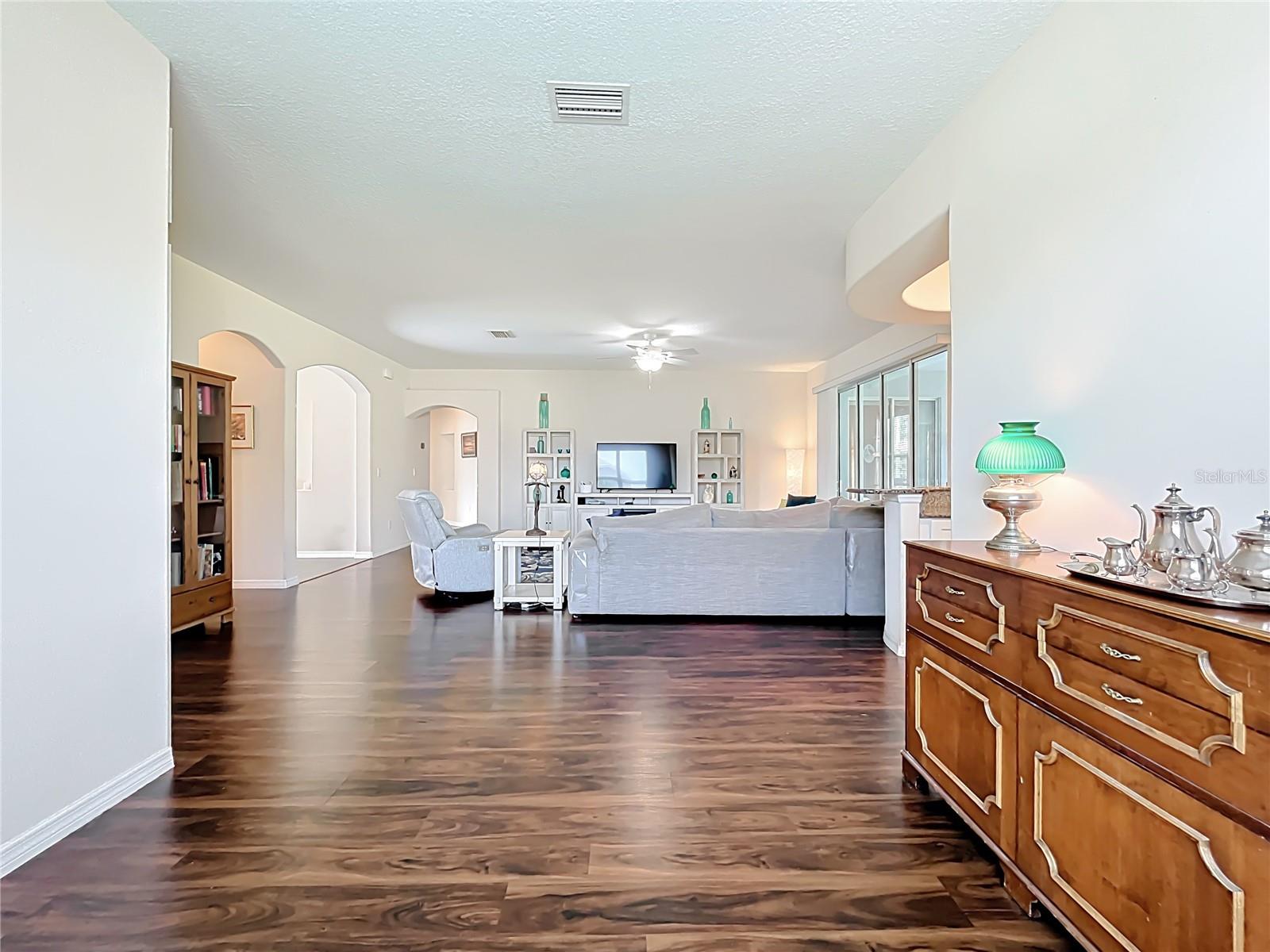 LEESBURG ARLINGTON RIDGE PH 1-B - Residential