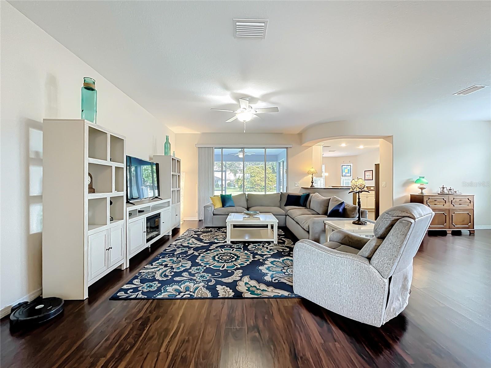 LEESBURG ARLINGTON RIDGE PH 1-B - Residential