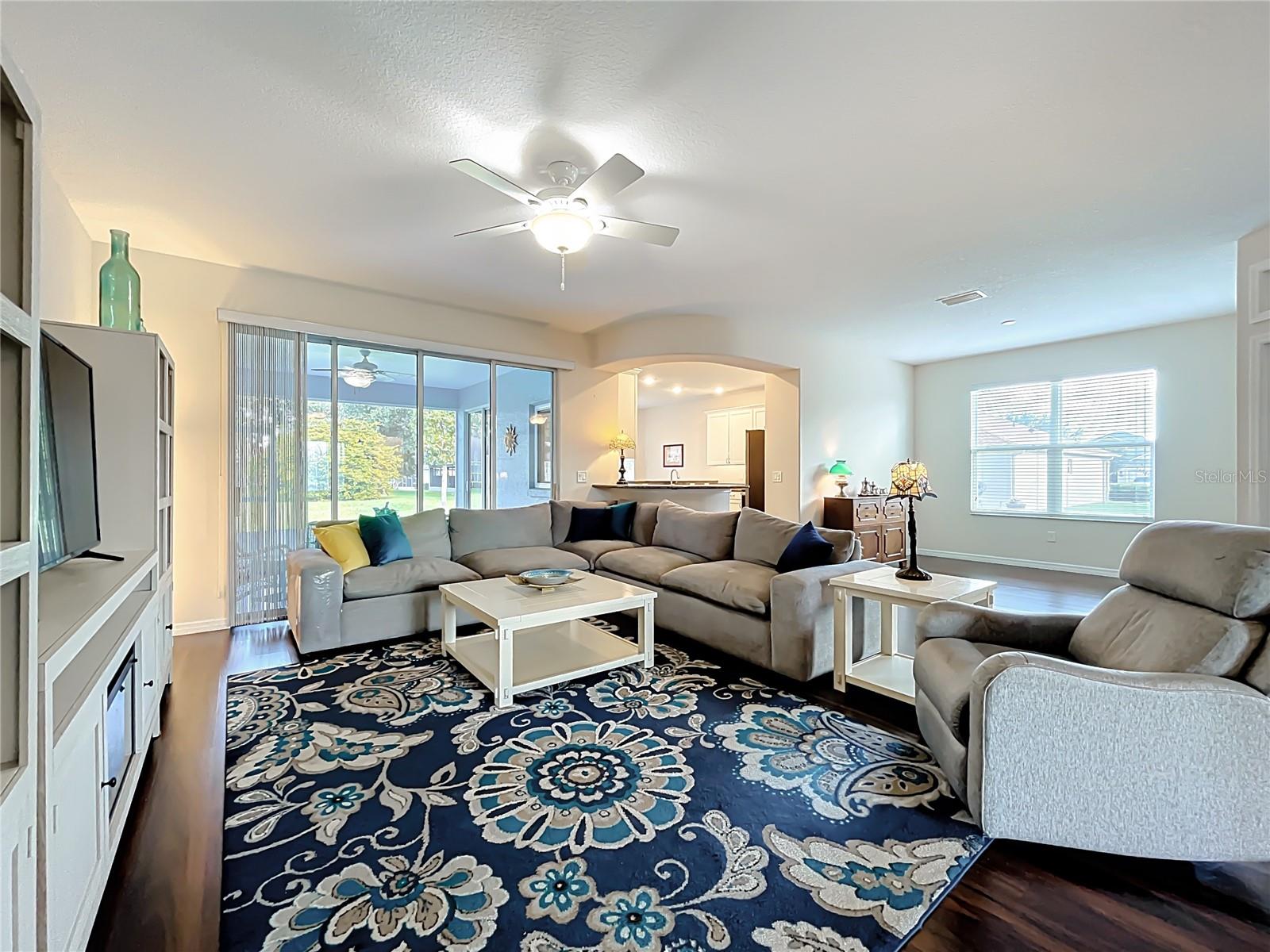 LEESBURG ARLINGTON RIDGE PH 1-B - Residential