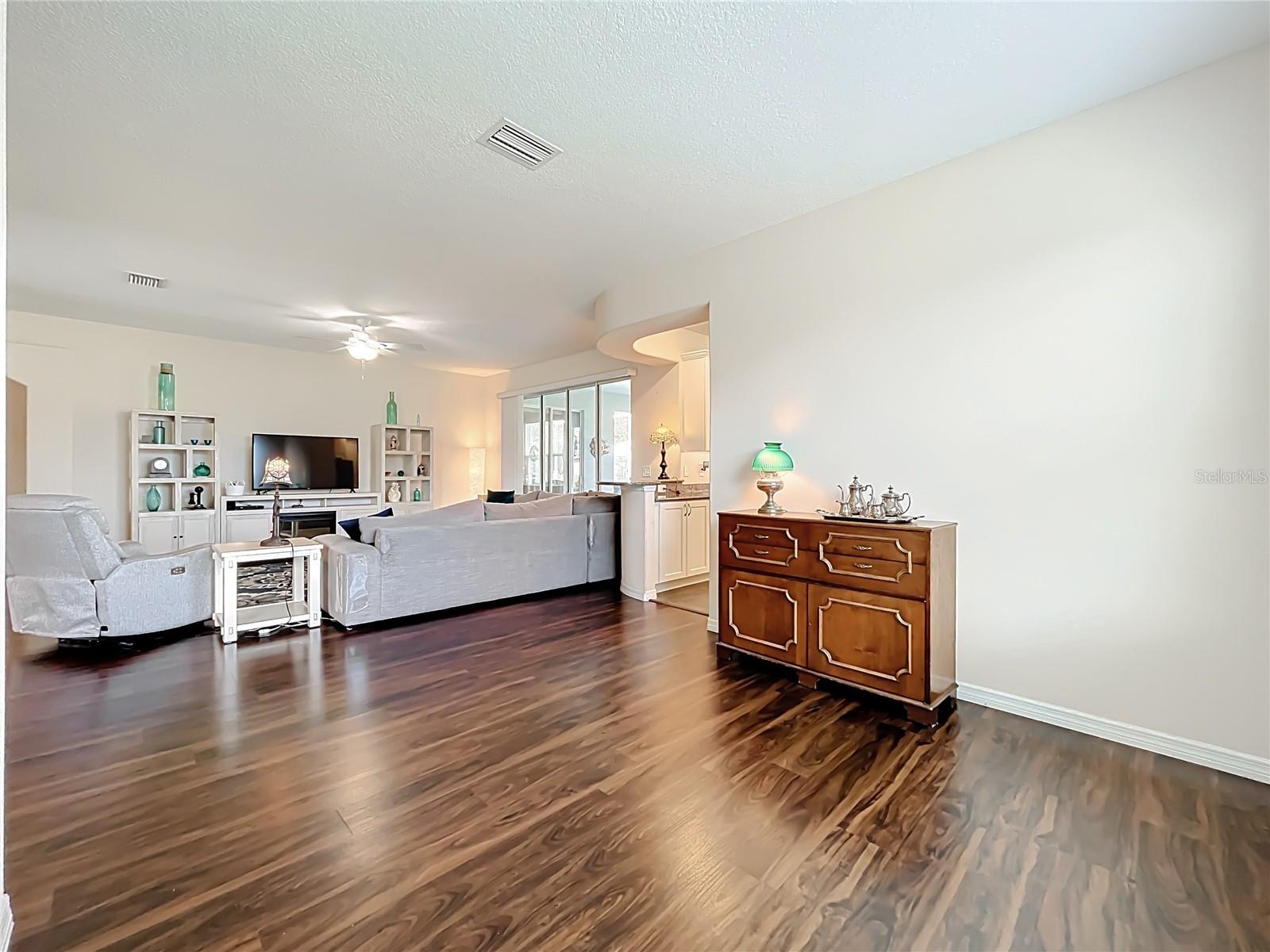 LEESBURG ARLINGTON RIDGE PH 1-B - Residential