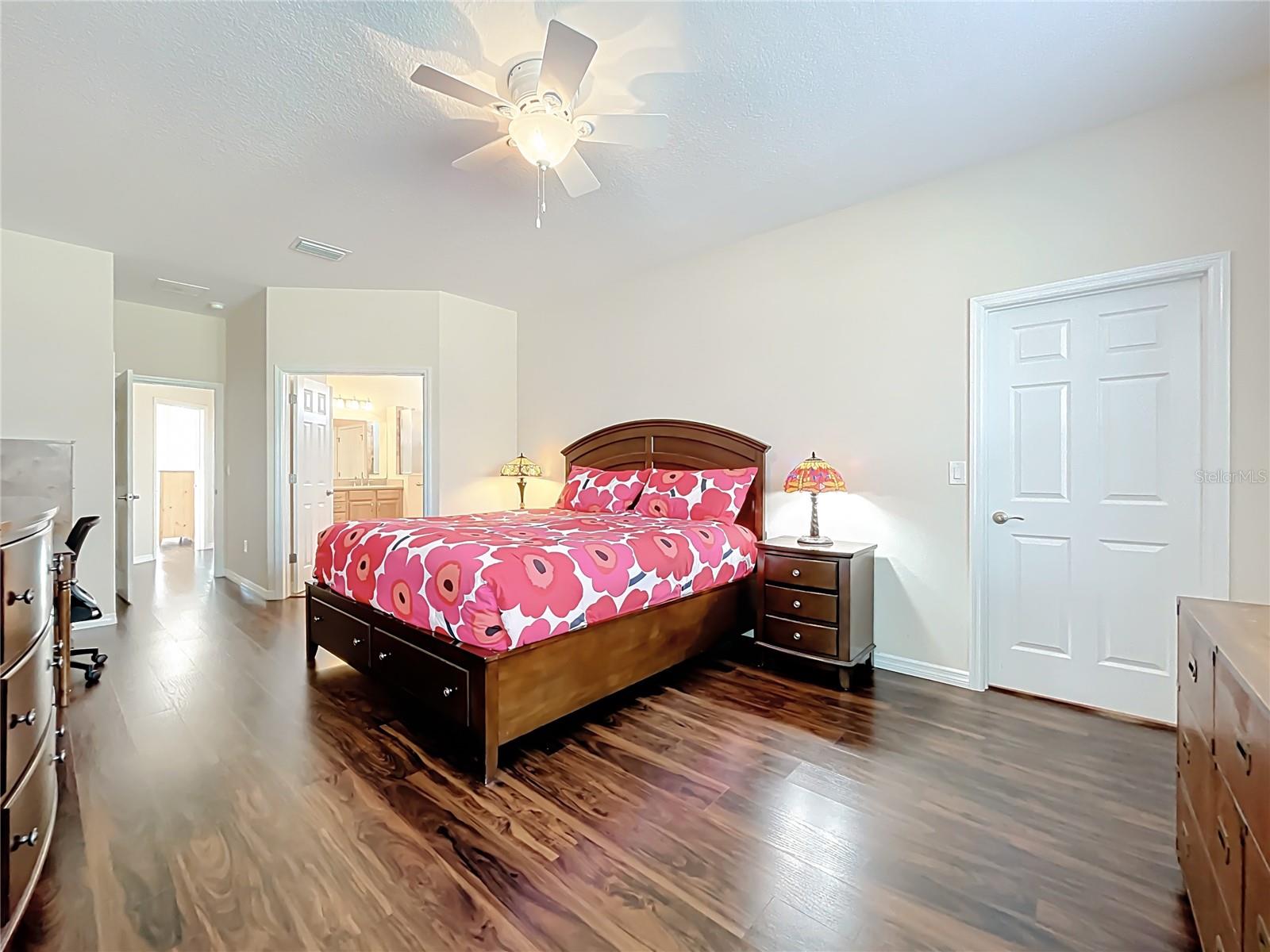 LEESBURG ARLINGTON RIDGE PH 1-B - Residential