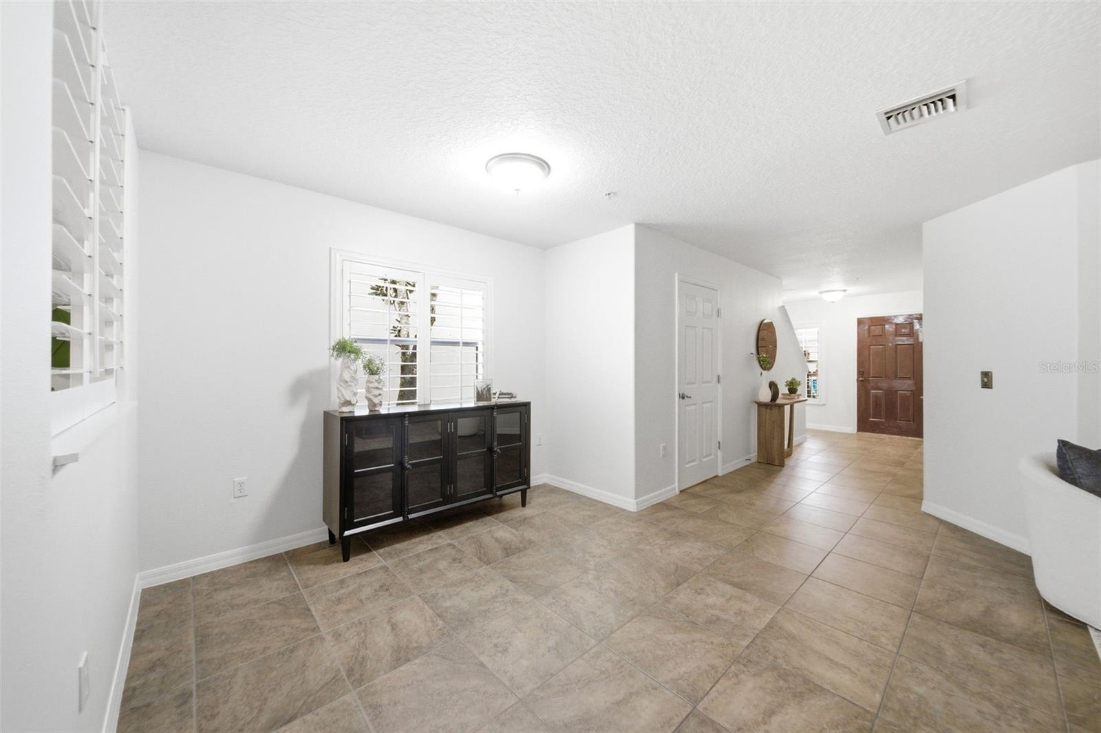 HERITAGE PARK TWNHMS - Residential