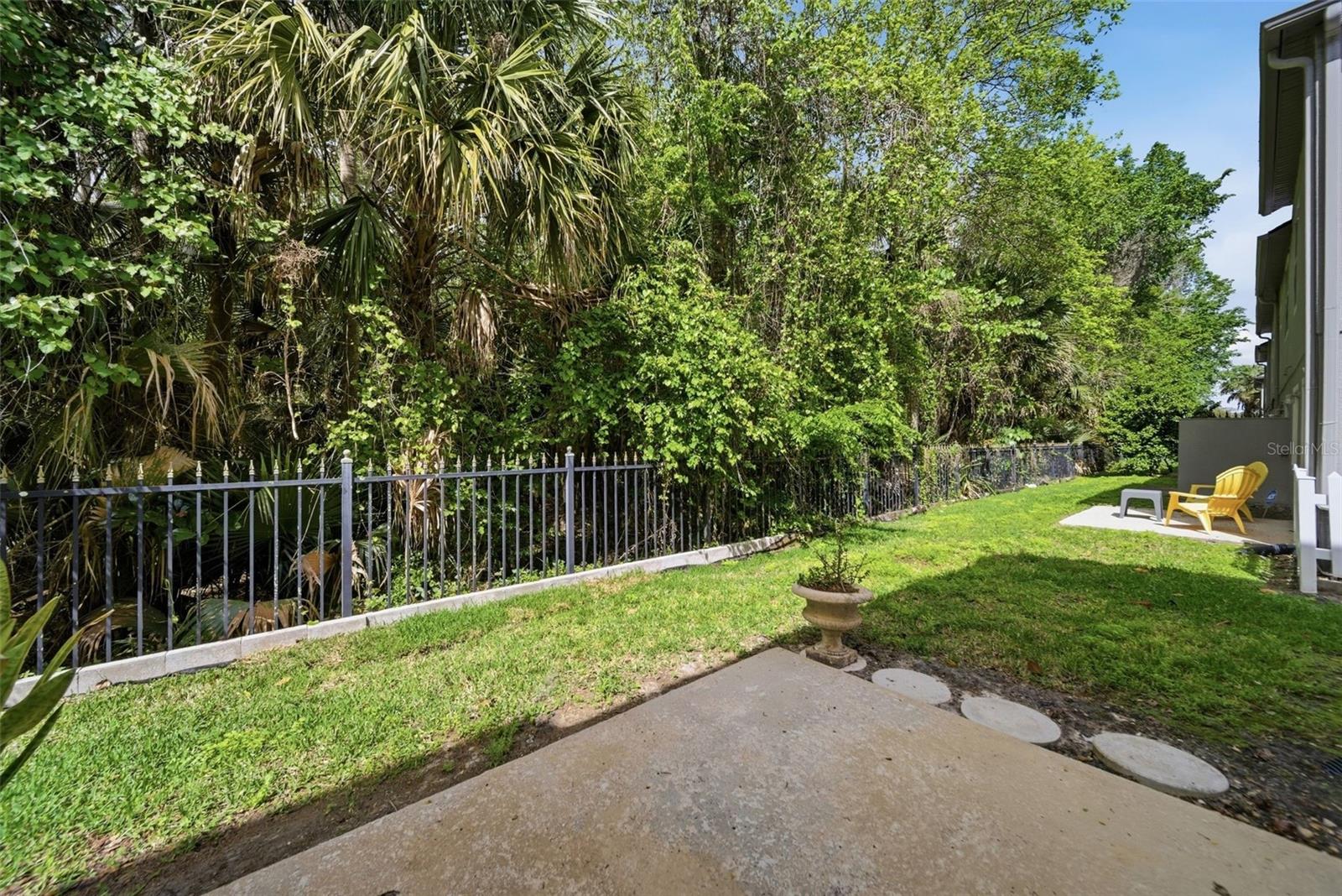 HERITAGE PARK TWNHMS - Residential