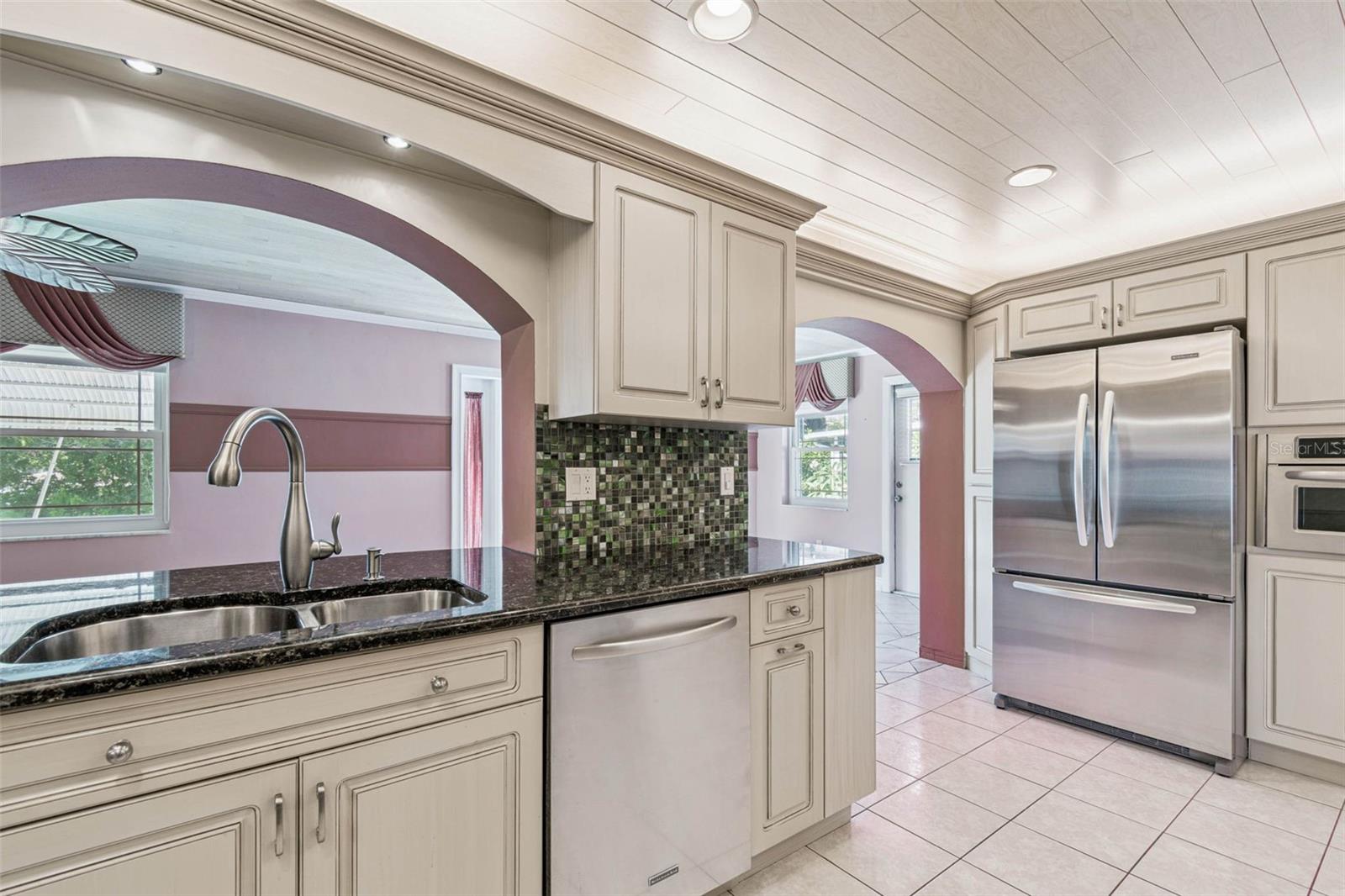 TAMARAC BY THE GULF - Residential