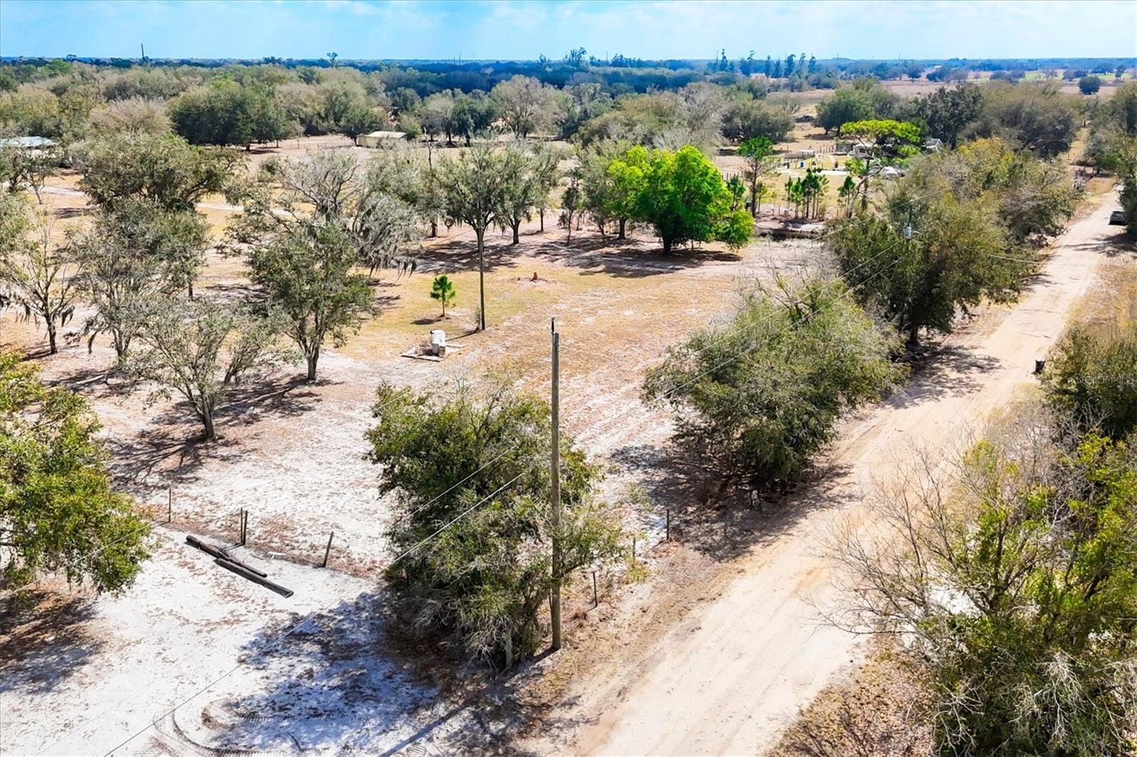 CUL-DE-SAC ESTATES - Land