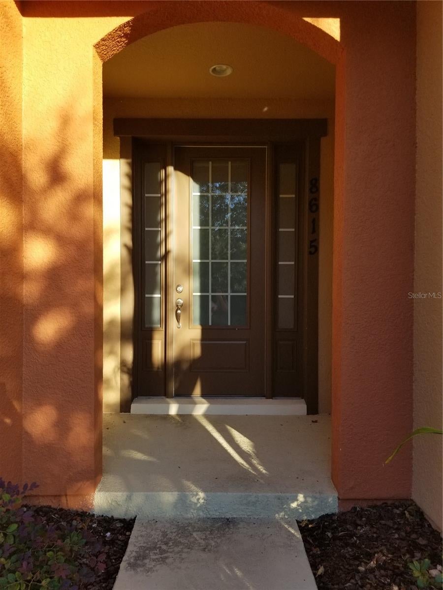 Photo of 8615 Via Trieste Drive, Windermere, FL 34786 (MLS # S5157331)