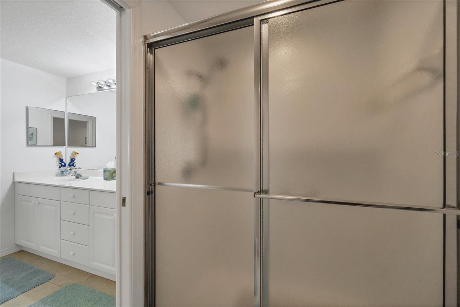 CEDAR HOLLOW AT TARA - Residential