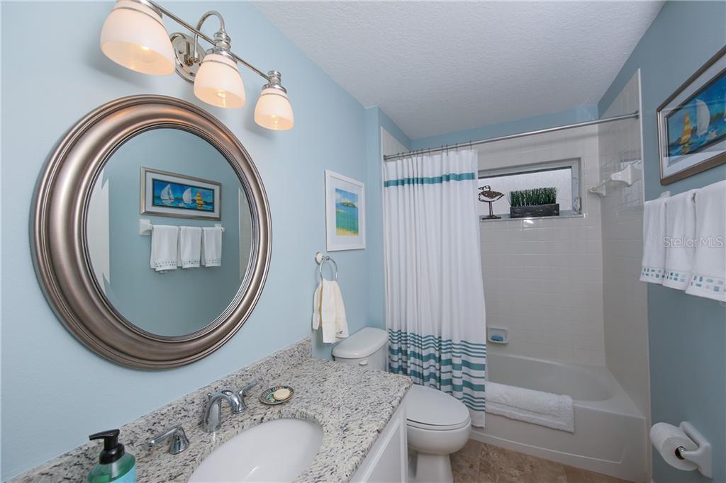 VERANDA 7 AT HERITAGE OAKS - Residential Lease