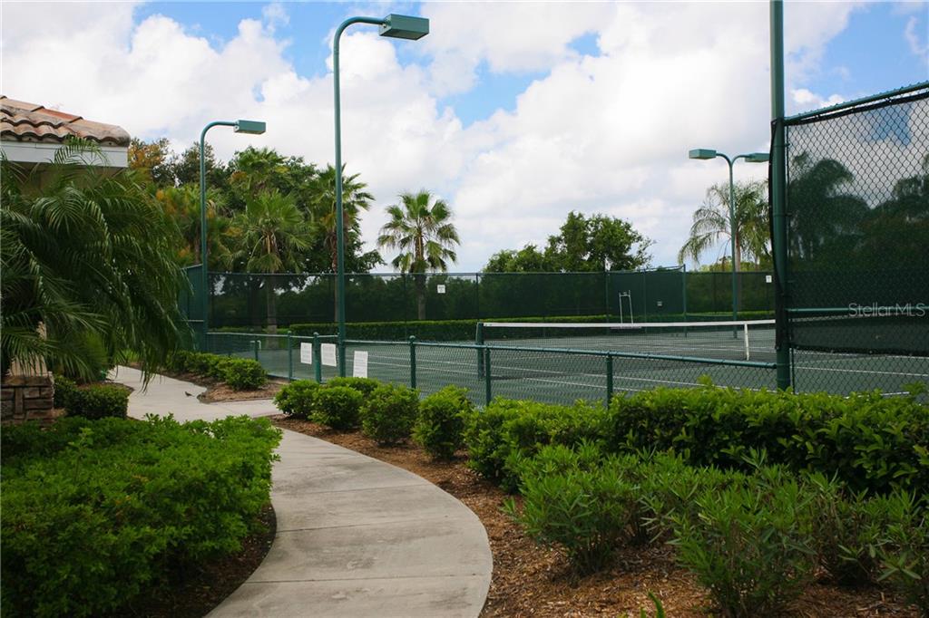 VERANDA 7 AT HERITAGE OAKS - Residential Lease