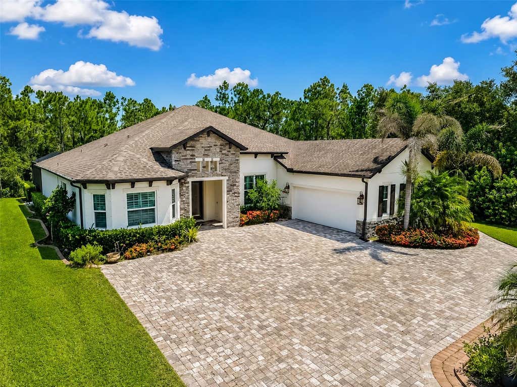 Photo of 22209 Deer Pointe Crossing, Bradenton, FL 34202 (MLS # A4701413)