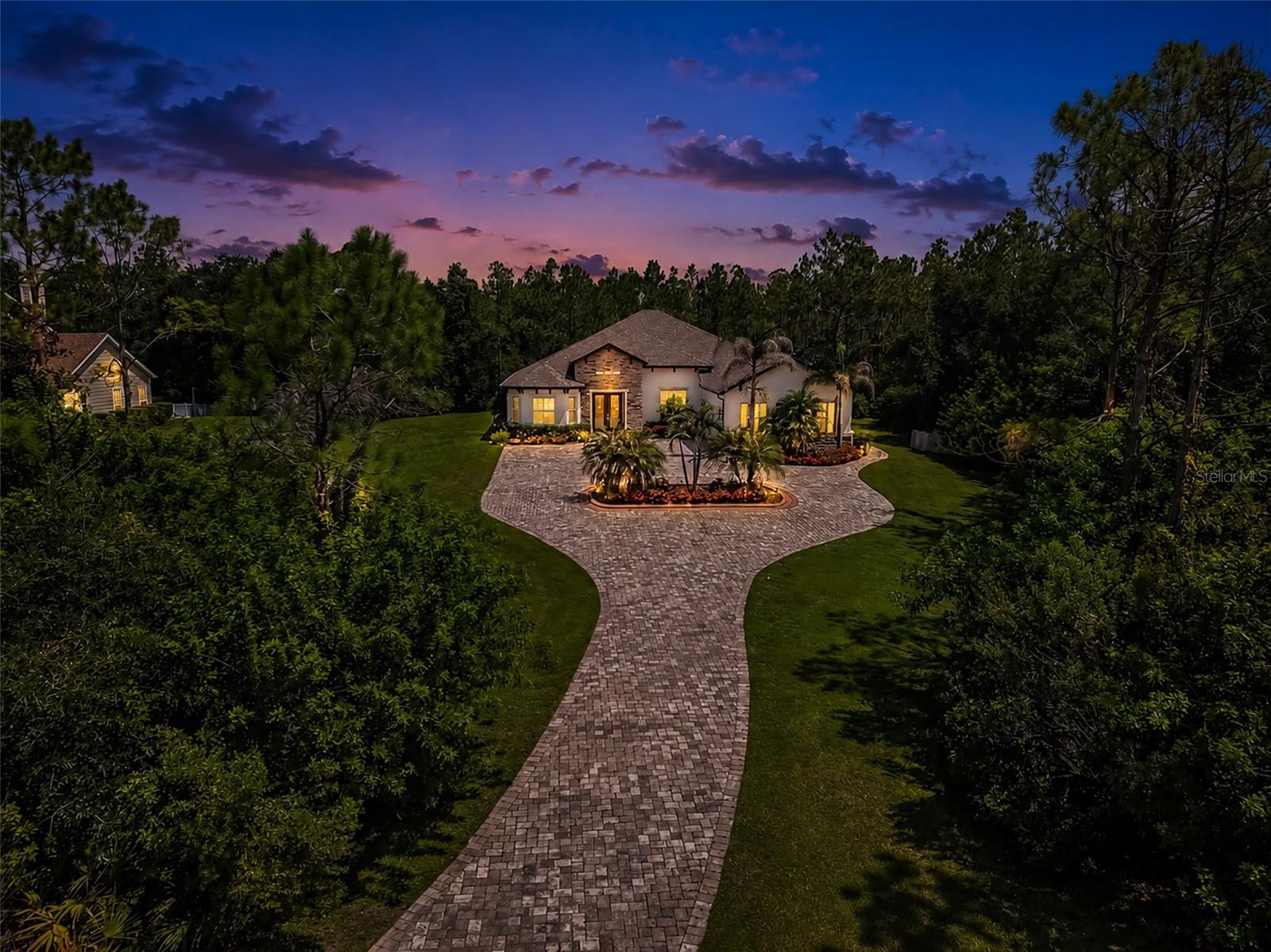 22209 DEER POINTE CROSSING