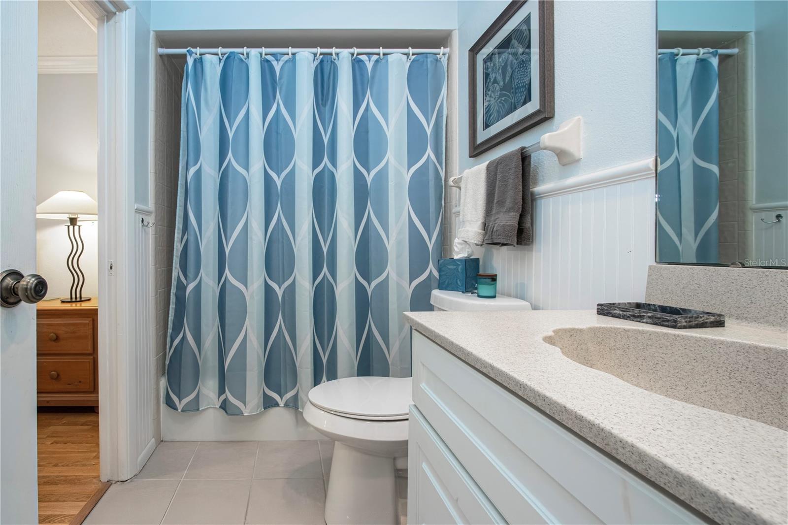 ISLAND VILLAGE - Residential