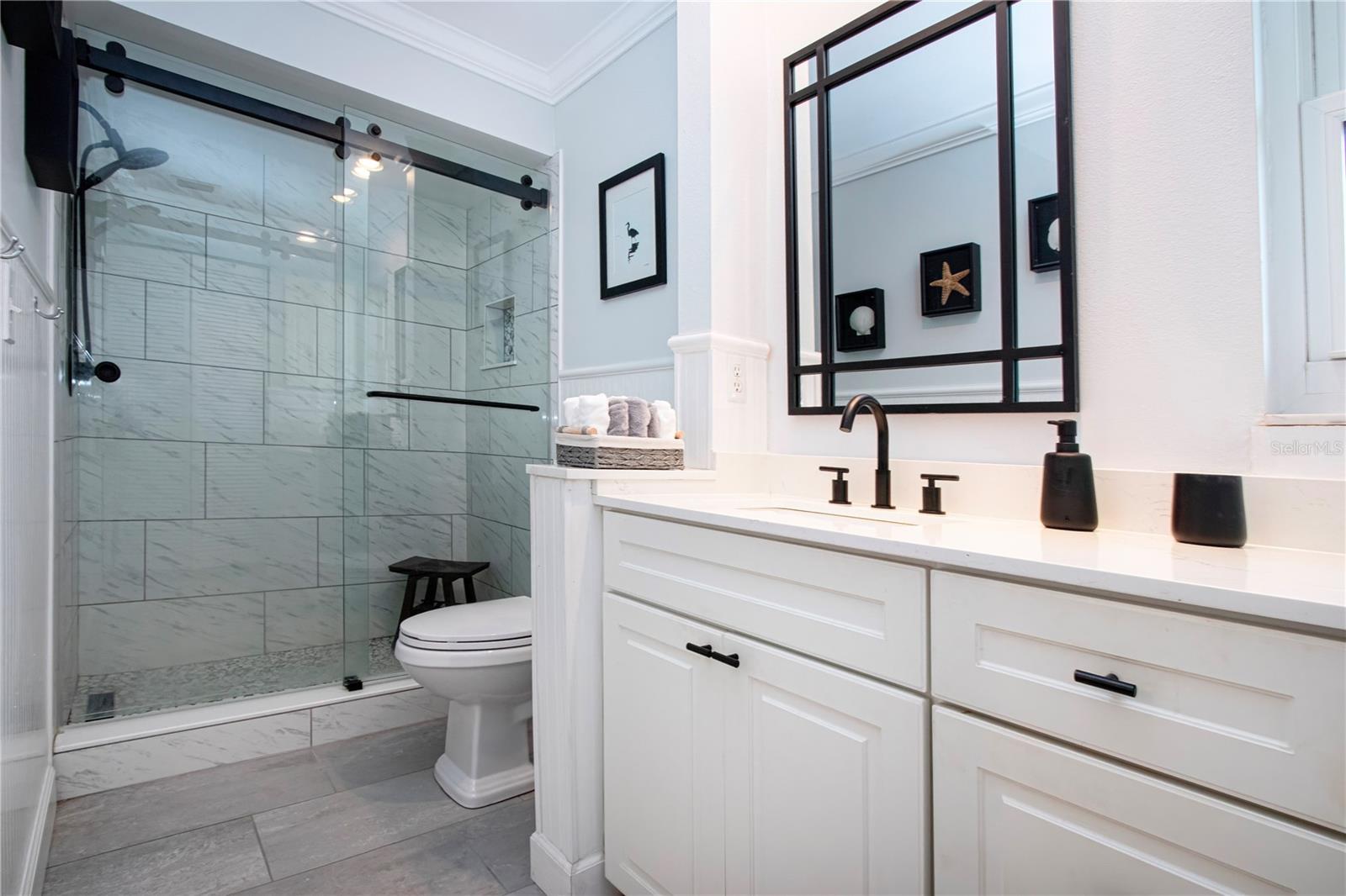 ISLAND VILLAGE - Residential