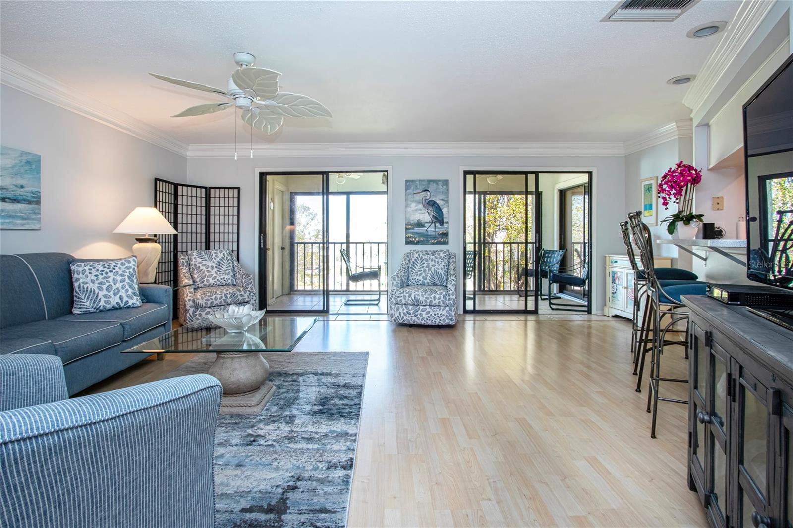 ISLAND VILLAGE - Residential