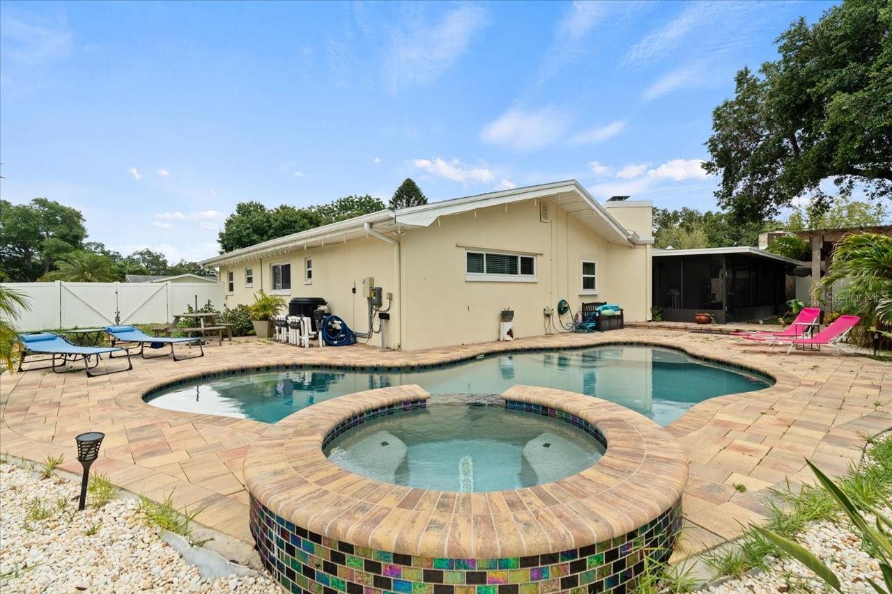 BEL-KEENE - Residential