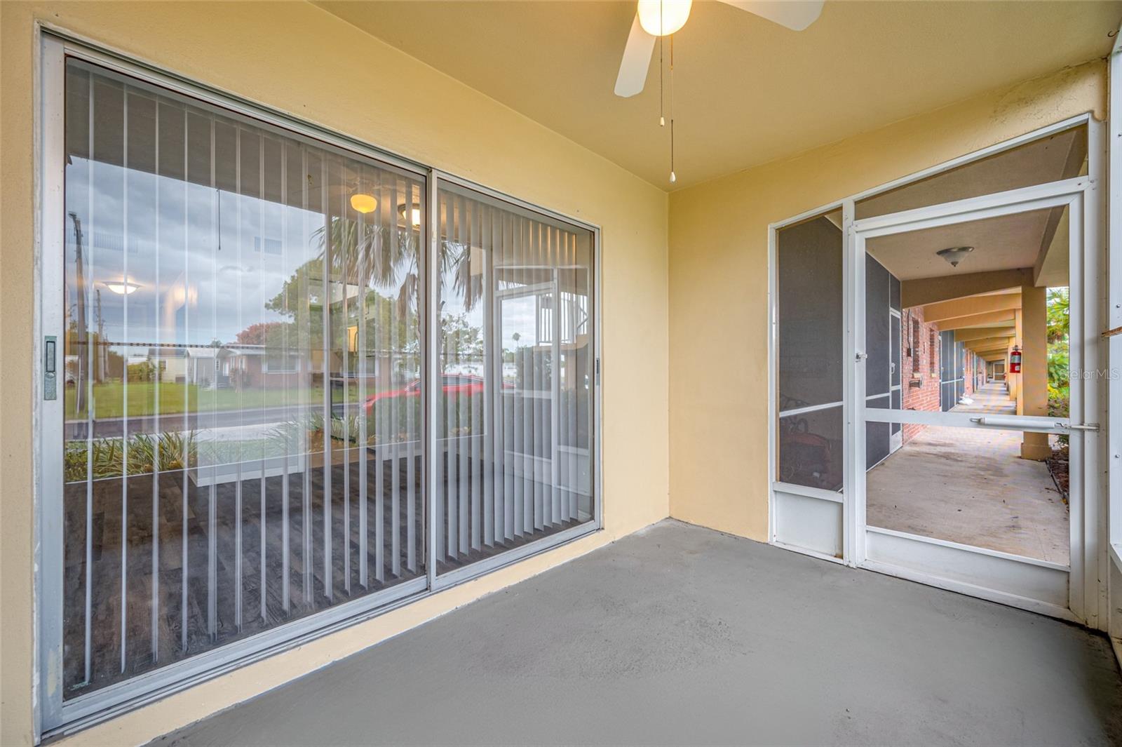 ACREAGE & UNREC - Residential Lease