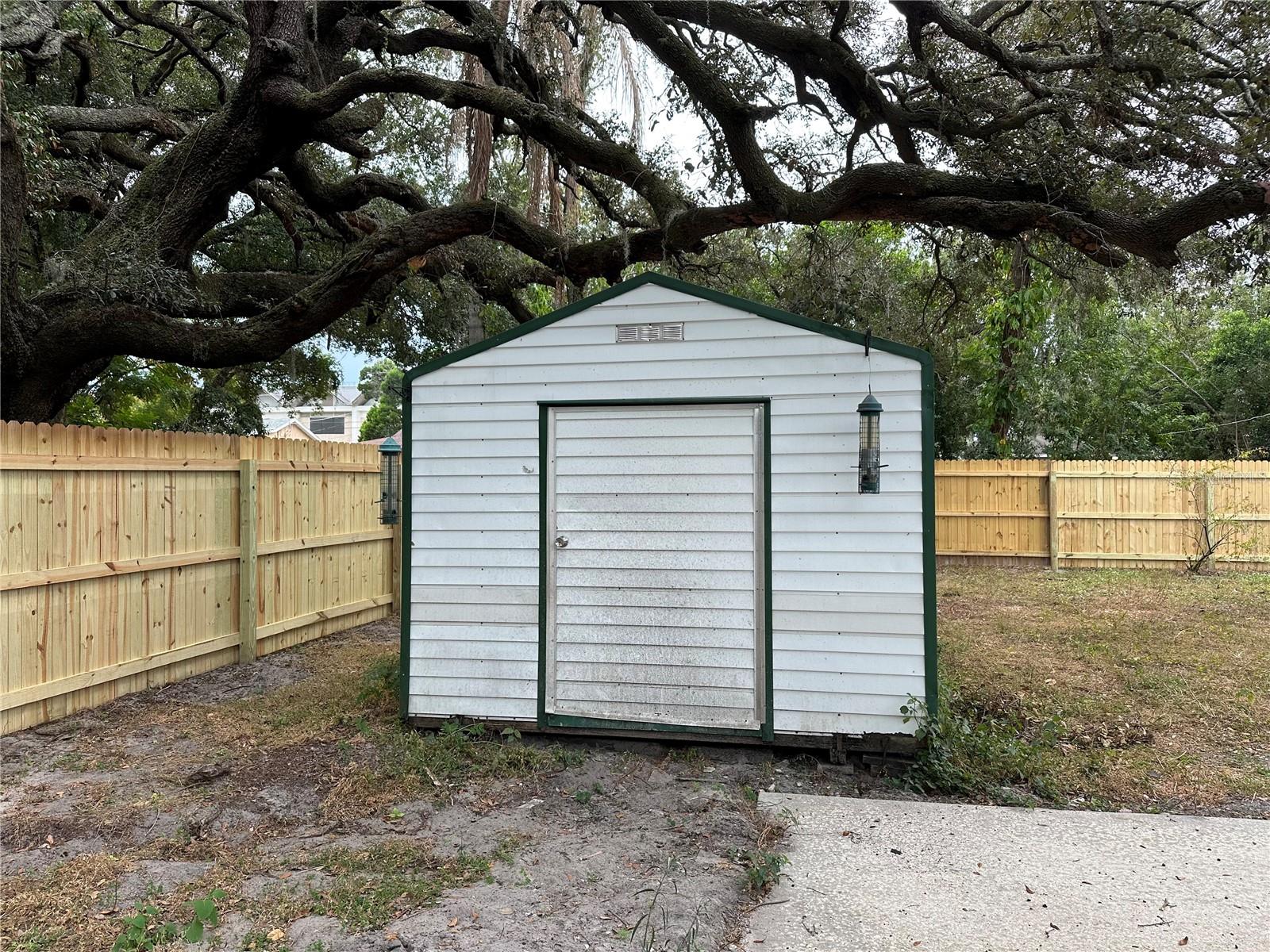 WINIFRED PARK - Residential