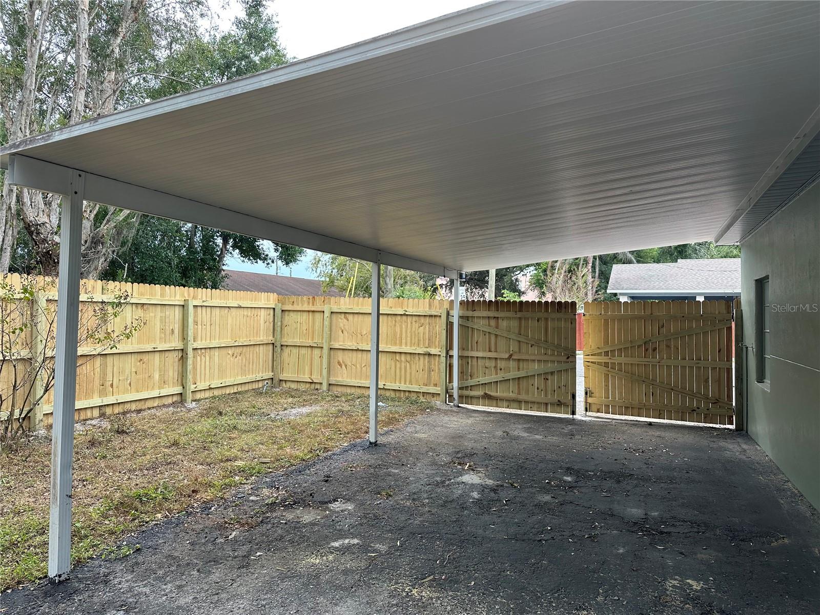 WINIFRED PARK - Residential