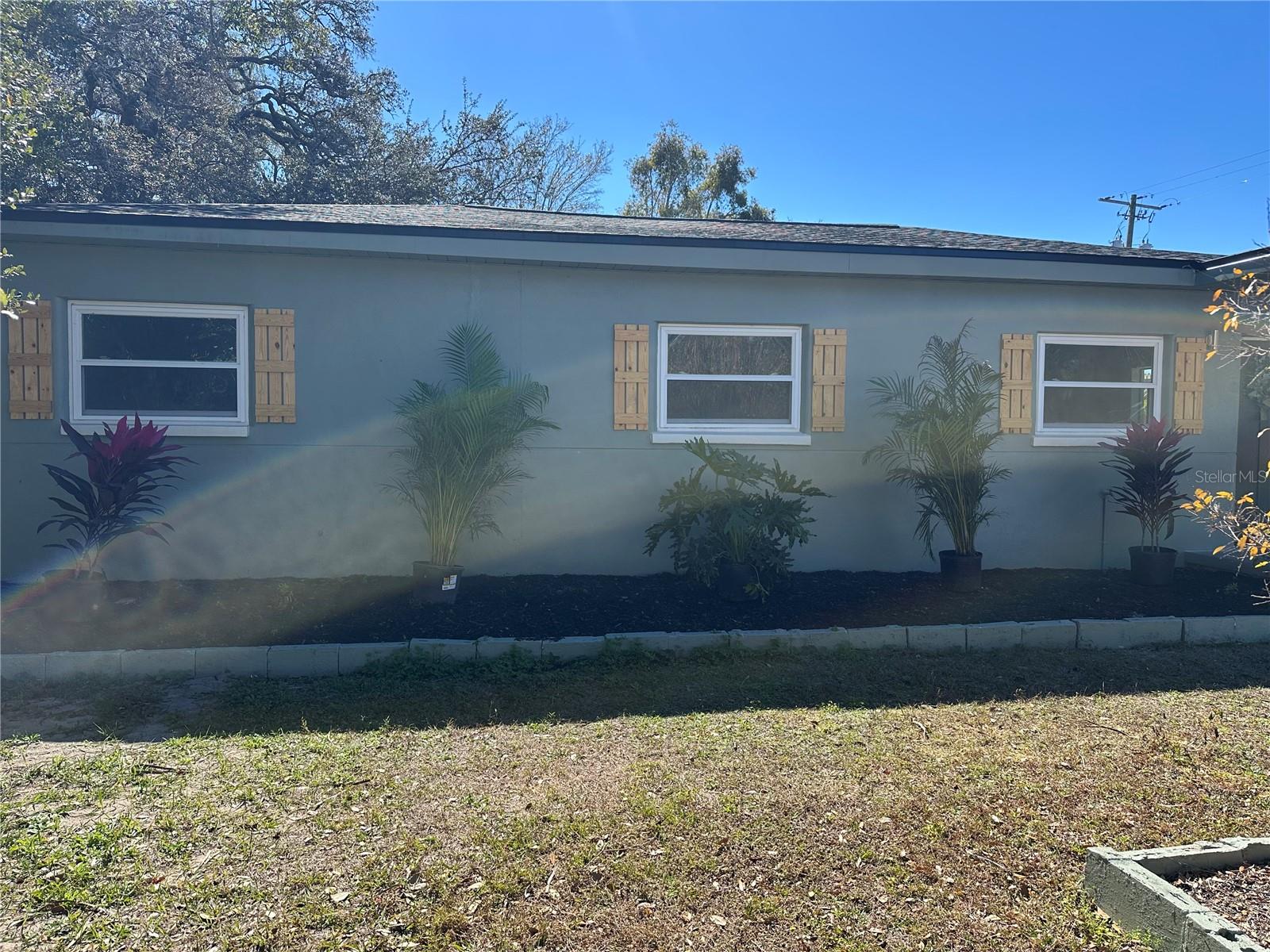 2001 E POWHATAN AVENUE