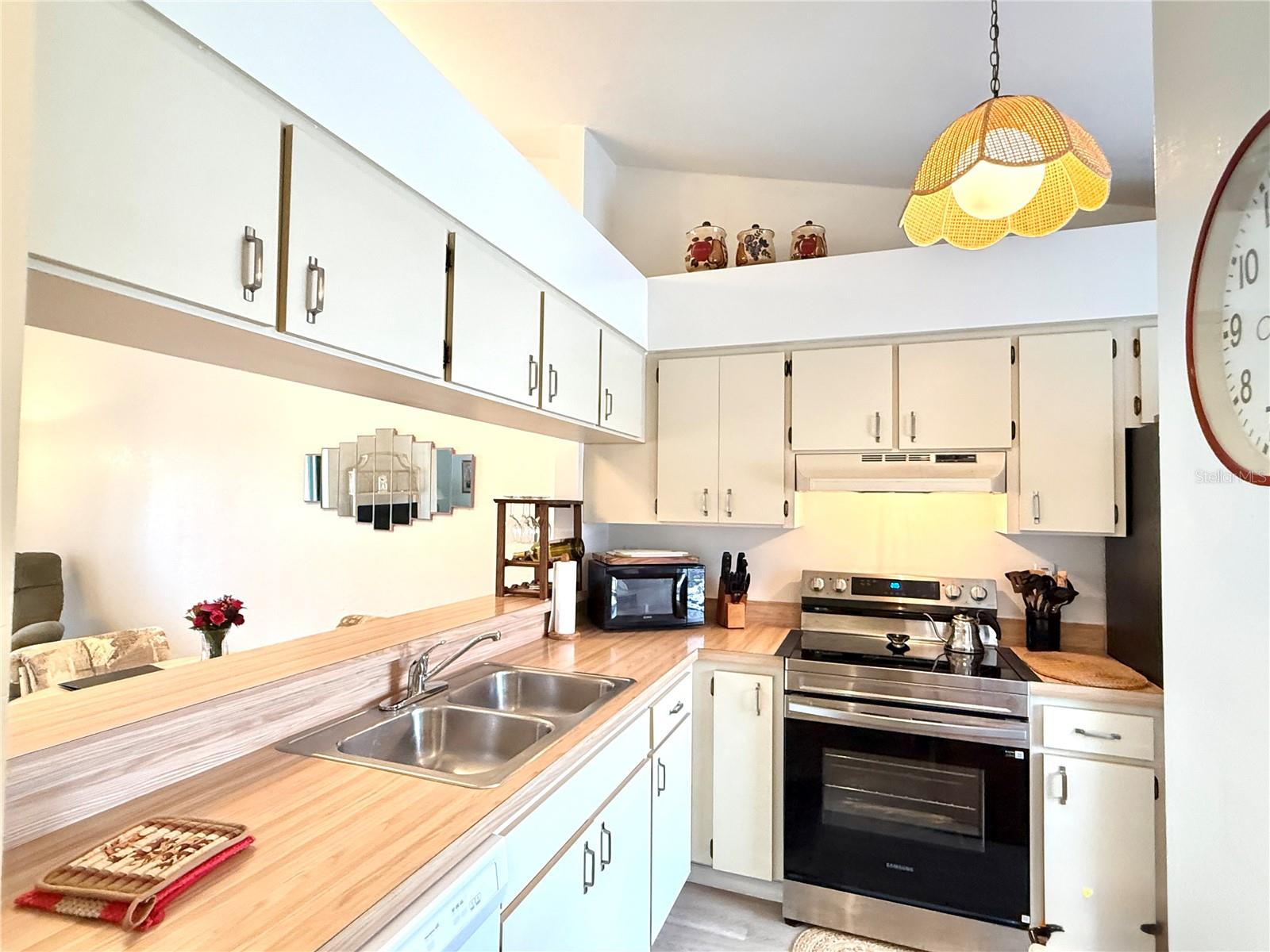 PLAYERS CLUB BLDG 01 - Residential