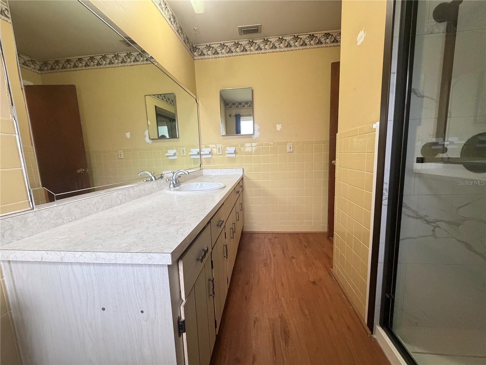 EASTBROOK SUB UNIT 09 - Residential