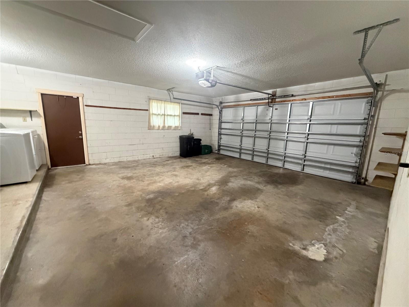 EASTBROOK SUB UNIT 09 - Residential