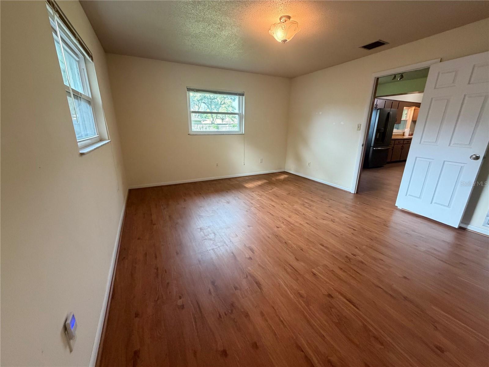 EASTBROOK SUB UNIT 09 - Residential