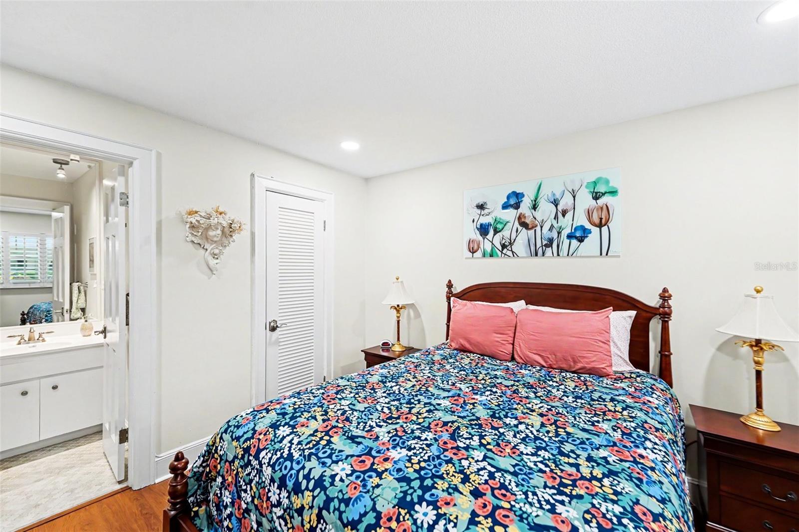 PORT BELLEAIR 3 CONDO - Residential