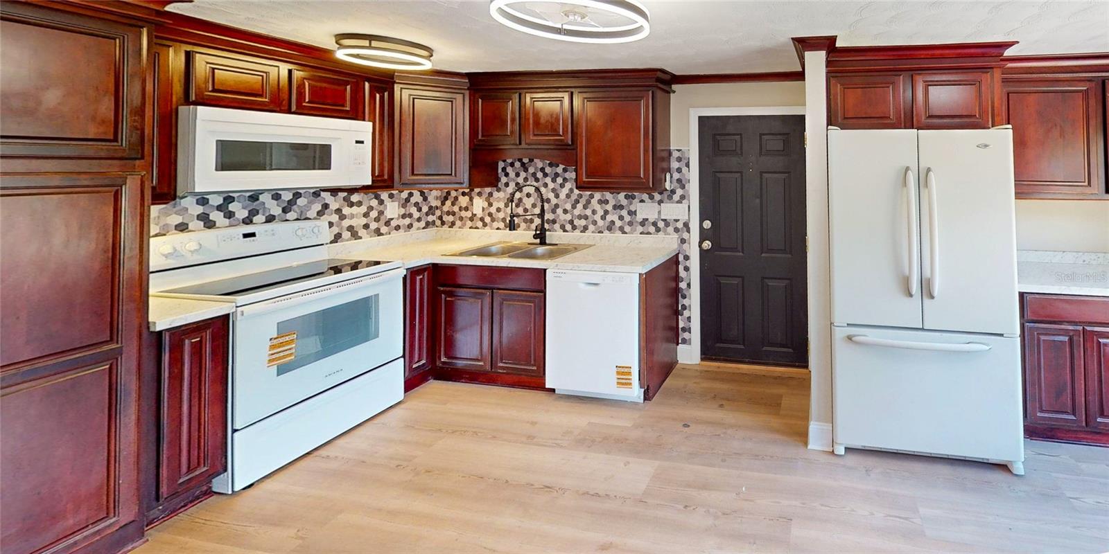 DEERHAVEN SUB - Residential