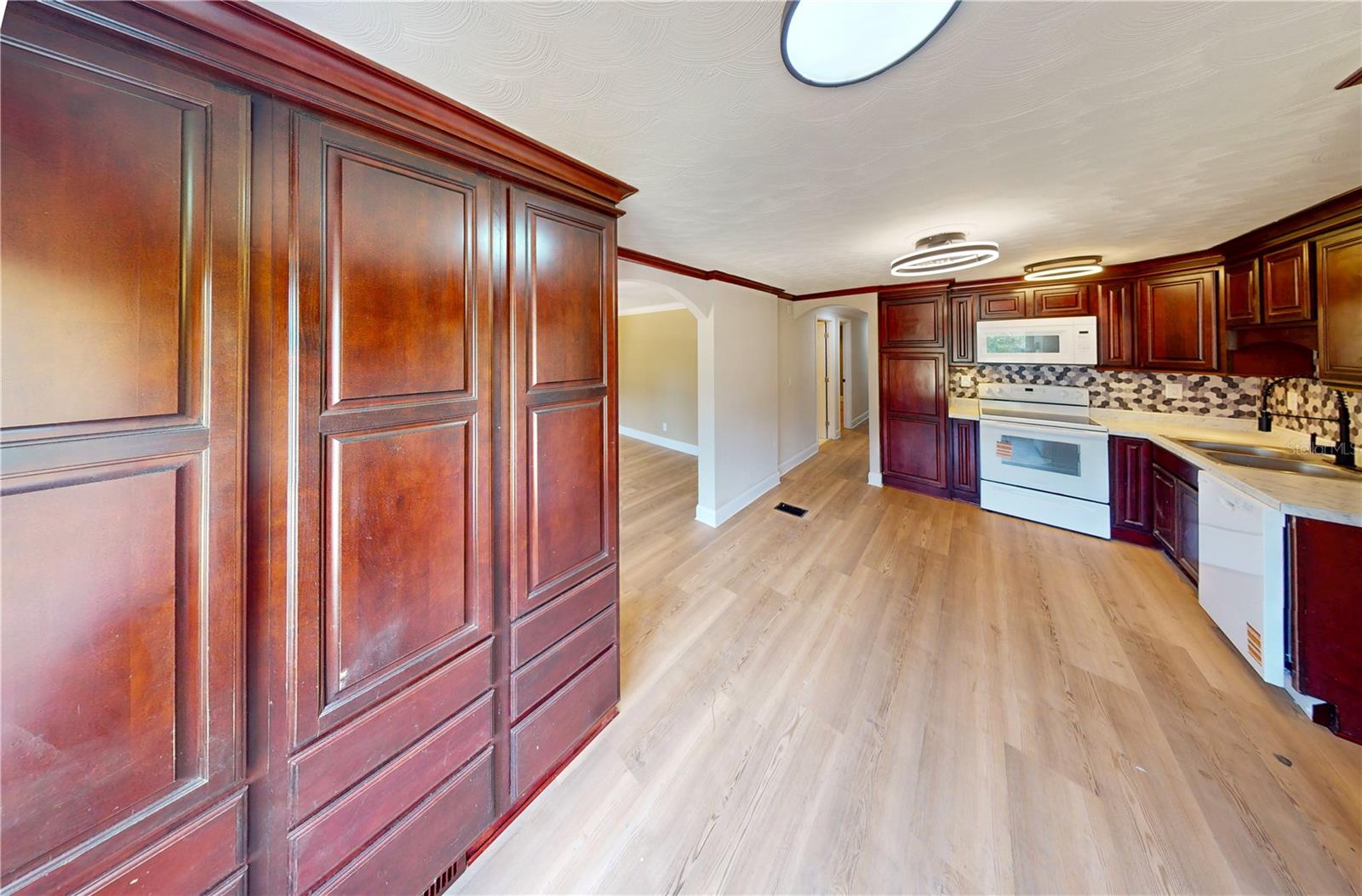 DEERHAVEN SUB - Residential