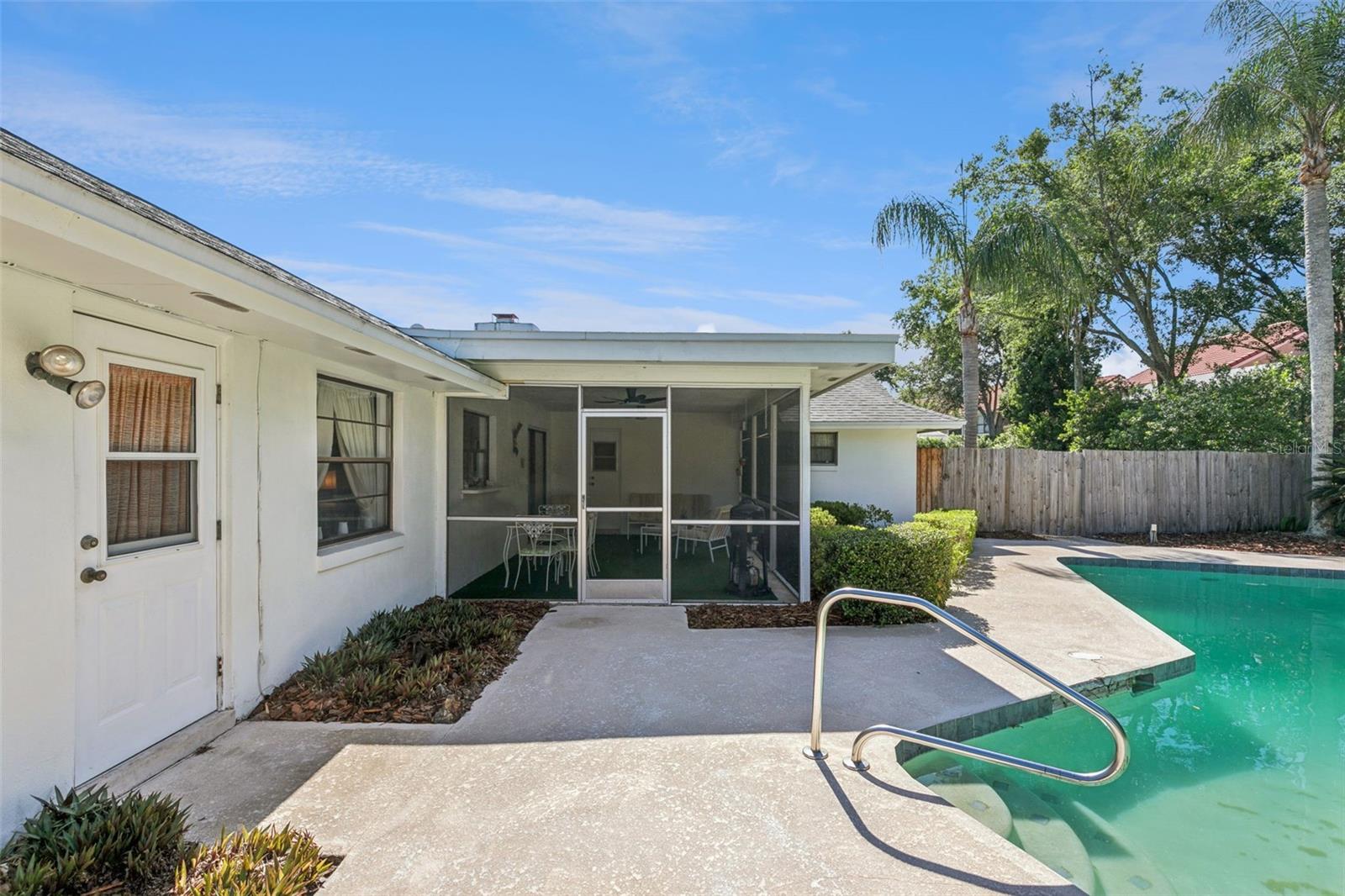 SPRING LAKE HILLS SEC 3 - Residential