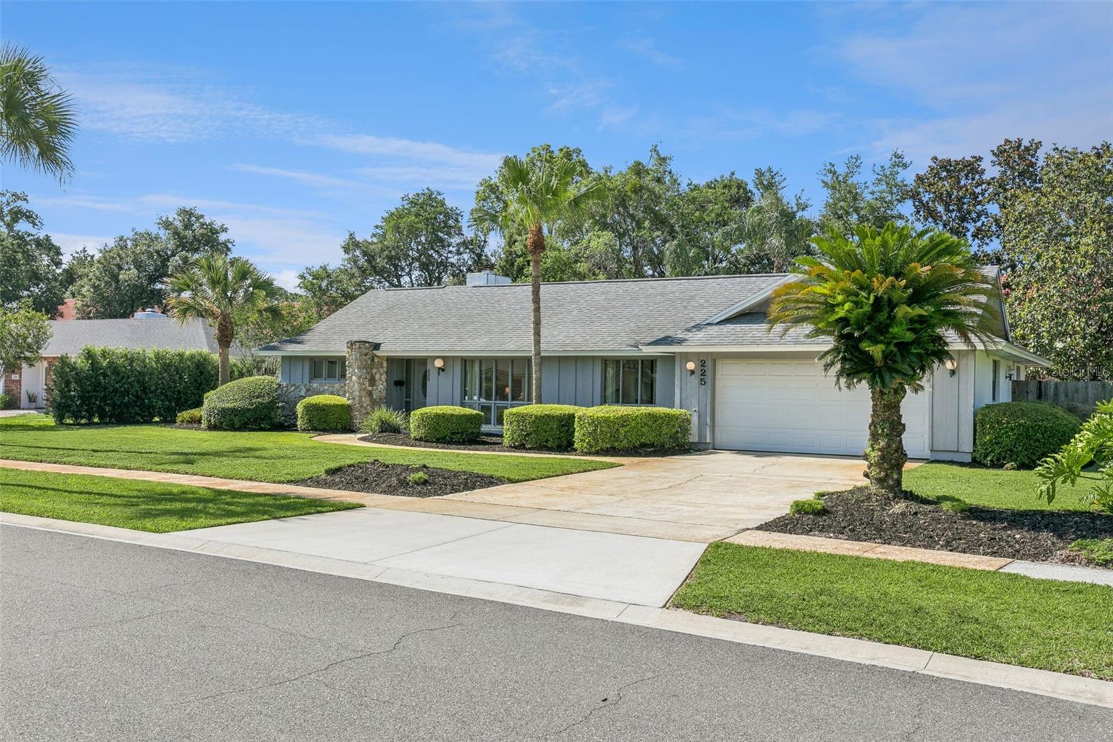 SPRING LAKE HILLS SEC 3 - Residential