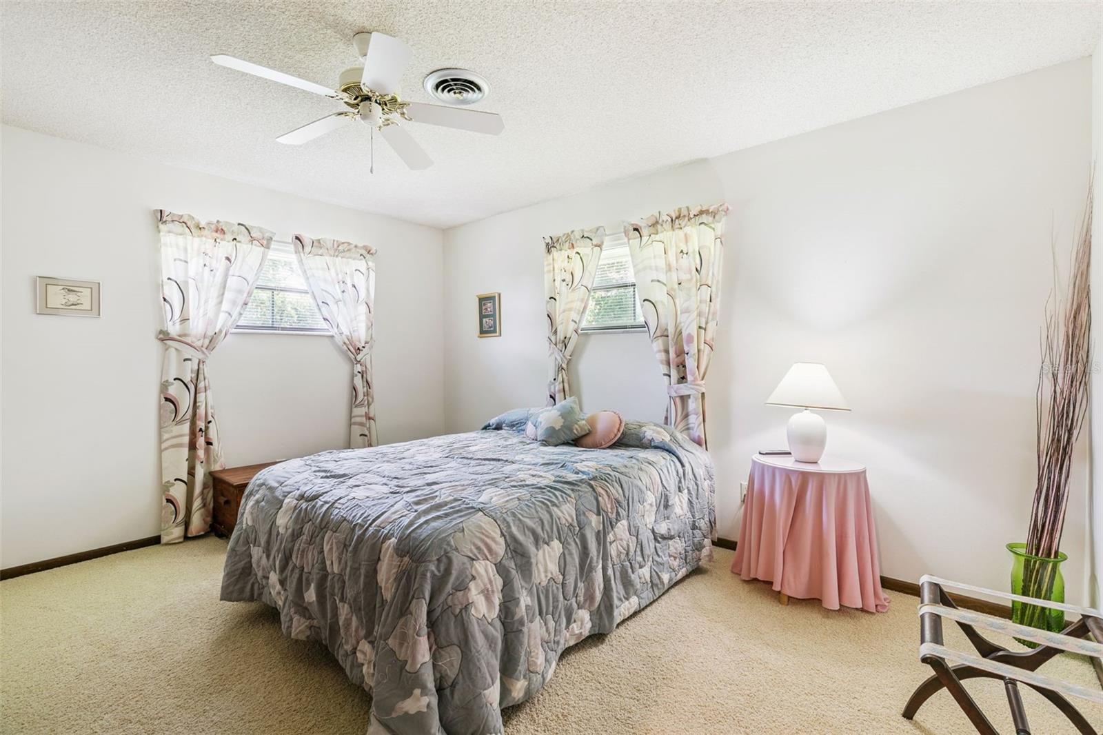 SPRING LAKE HILLS SEC 3 - Residential
