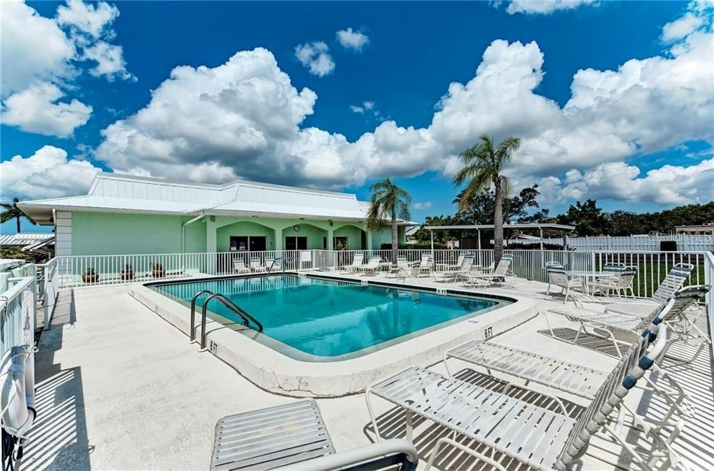 PALMA SOLA SHORES CONDO ASSOCIATION - Residential