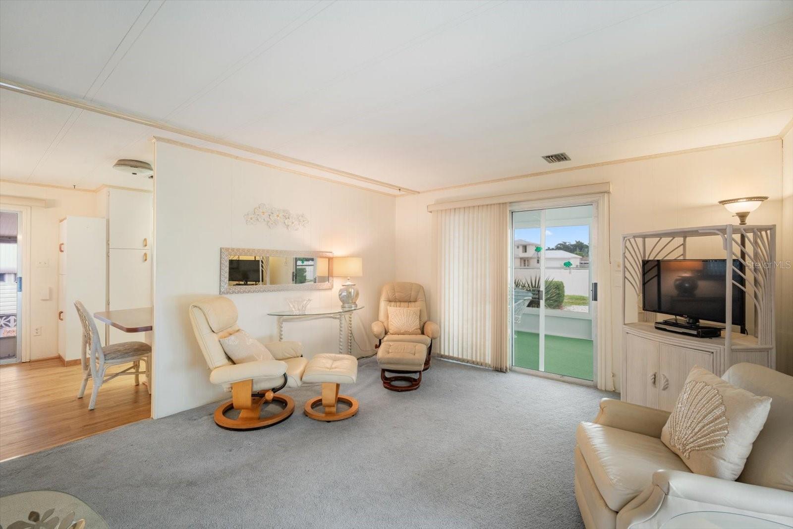 PALMA SOLA SHORES CONDO ASSOCIATION - Residential