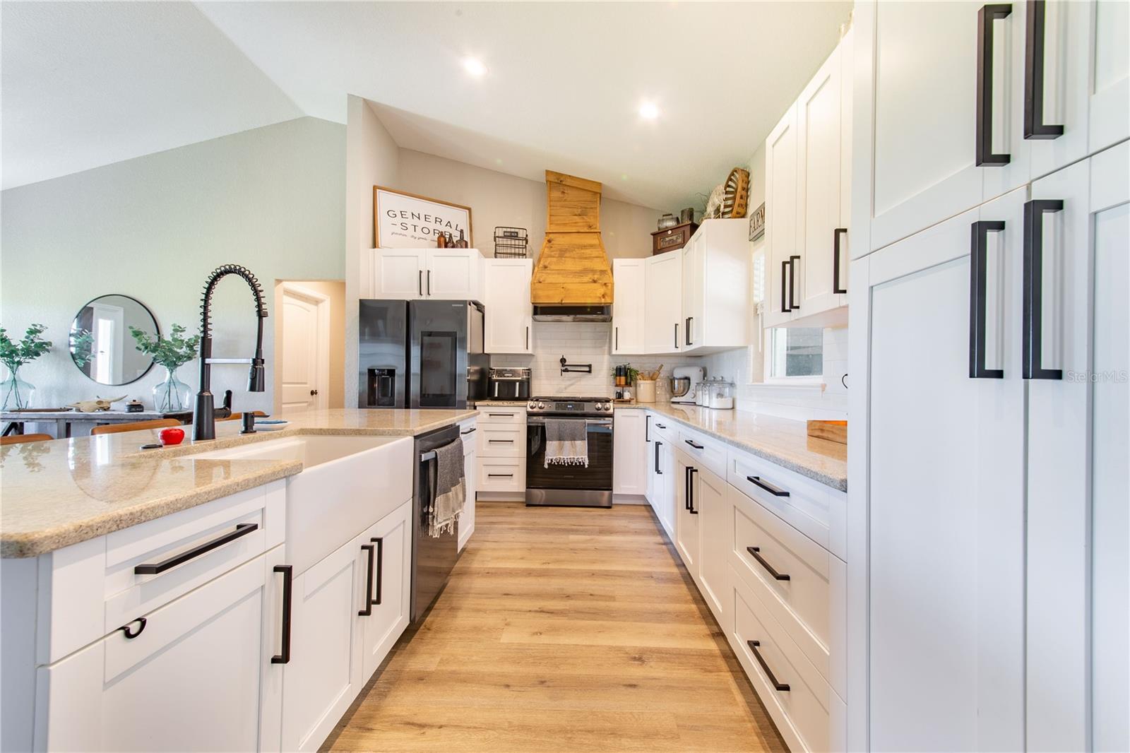 POOL BRANCH RANCH - Residential