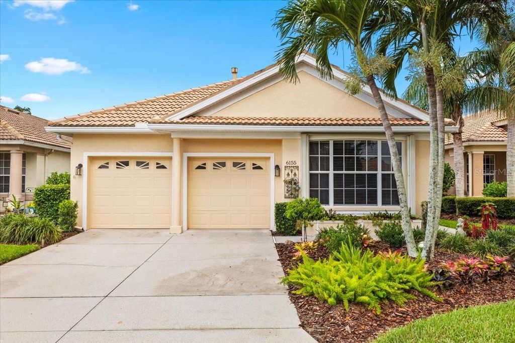 Photo of 6155 Aviary Ct, Bradenton, FL 34203 (MLS # A4657005)