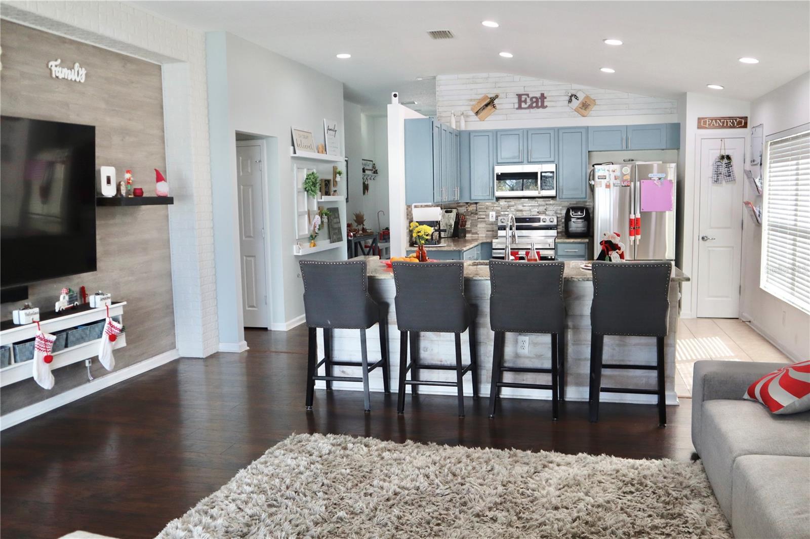 TRILLIUM VILLAGE A - Residential