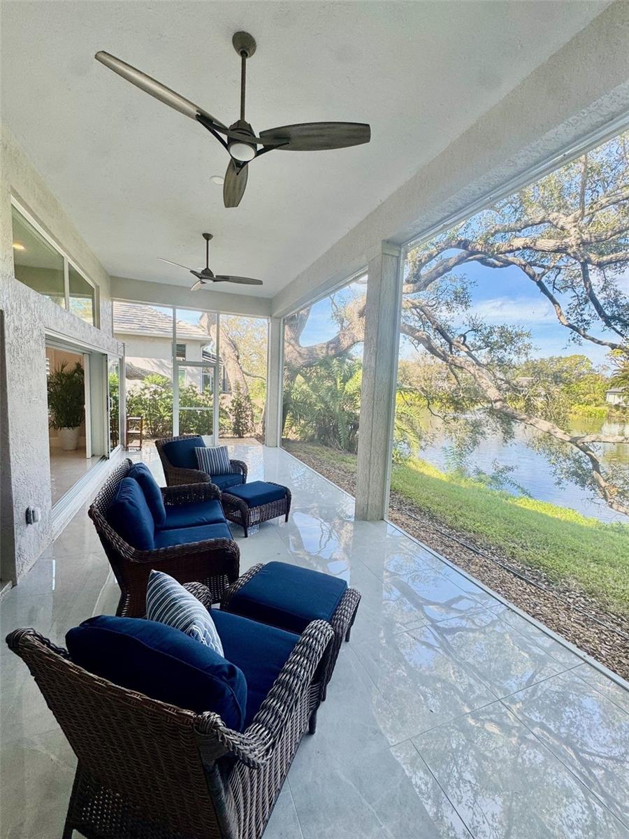 BISHOPS COURT AT OAKS PRESERVE - Residential Lease