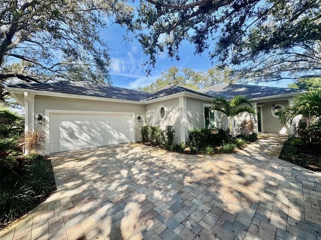 Photo of 32 Bayhead Lane, Osprey, FL 34229 (MLS # A4679082)