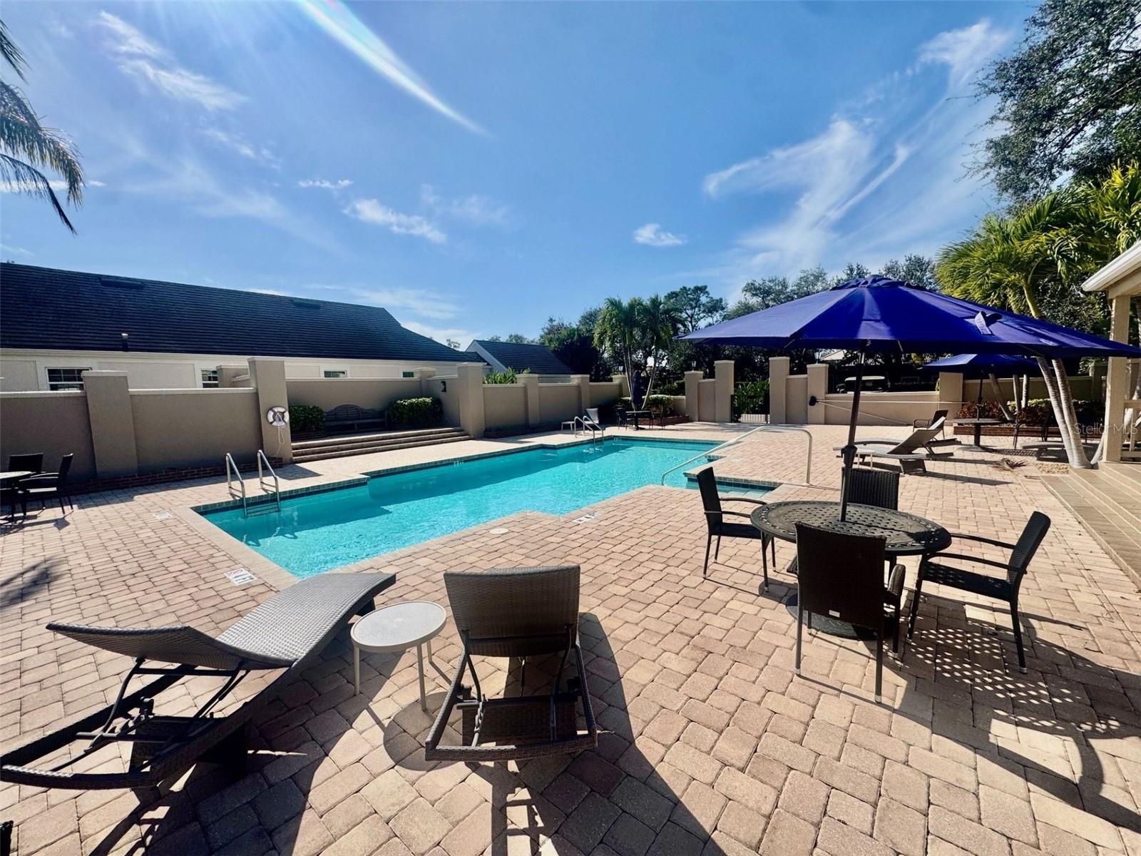 BISHOPS COURT AT OAKS PRESERVE - Residential Lease