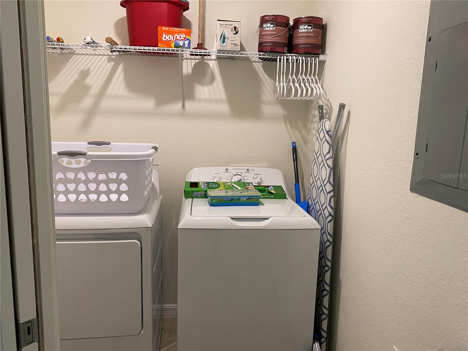 TERRACE IV AT LAKEWOOD NATIONAL PH I - Residential Lease