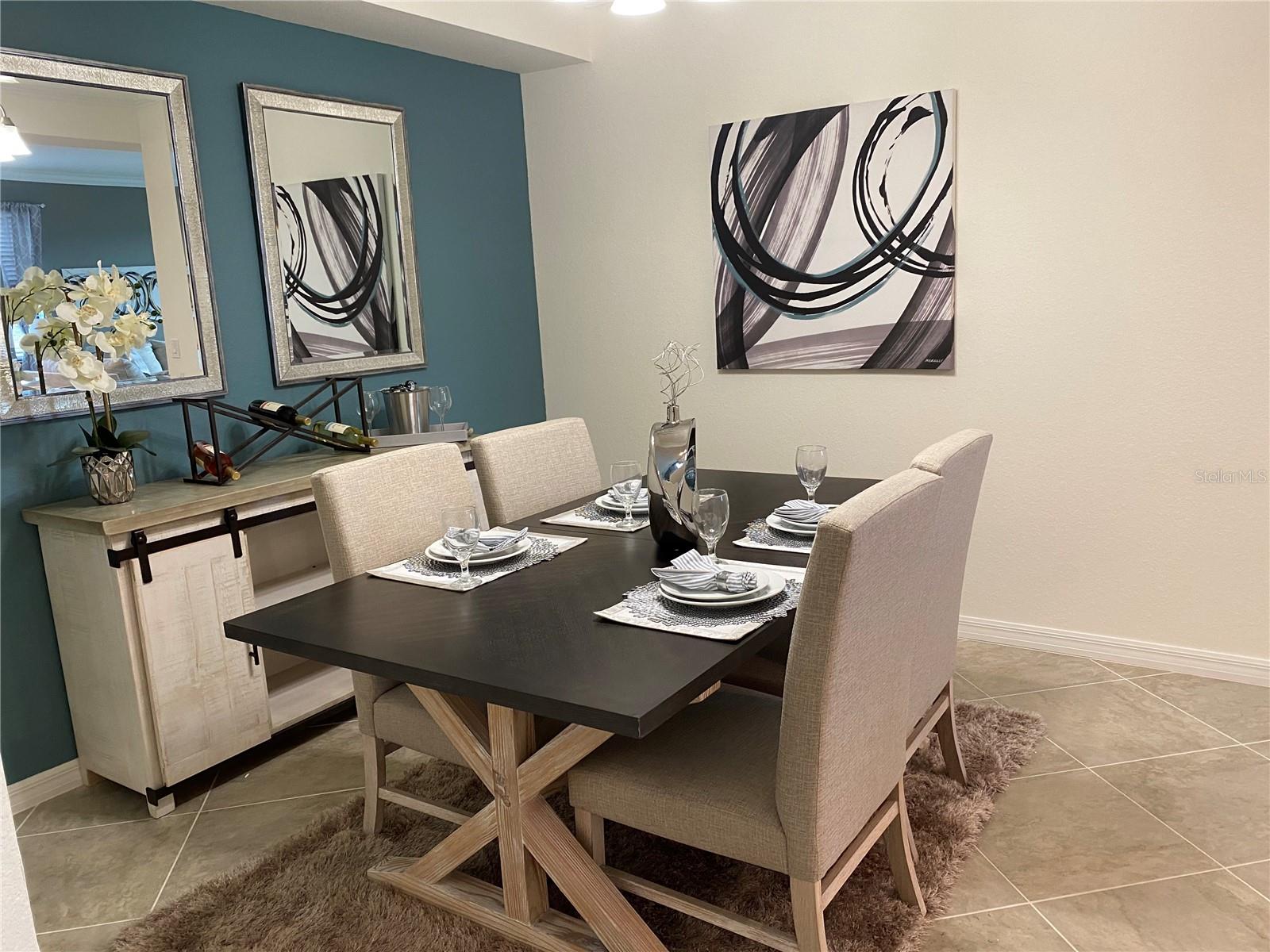 TERRACE IV AT LAKEWOOD NATIONAL PH I - Residential Lease